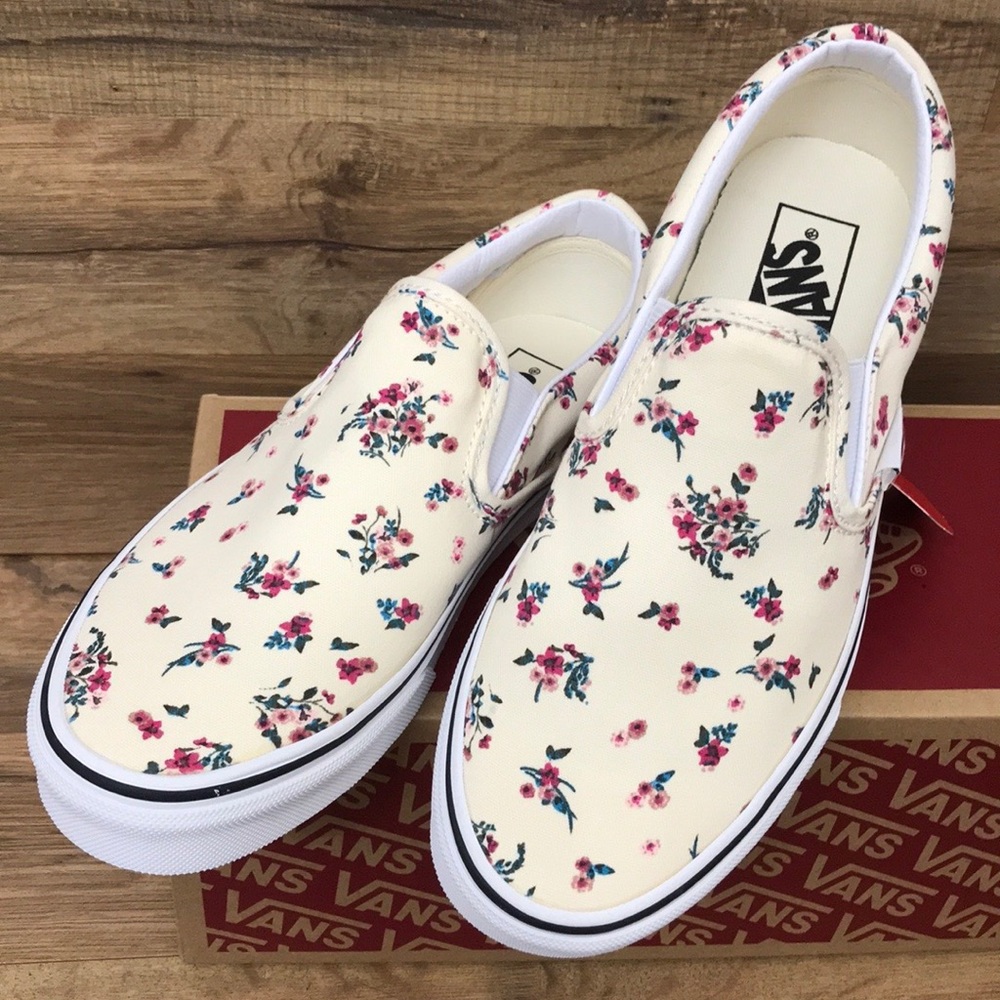 VANS CLASSIC SLIP ON BRAND NEW - Picture 13 of 16